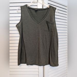 Green Salanta tank top